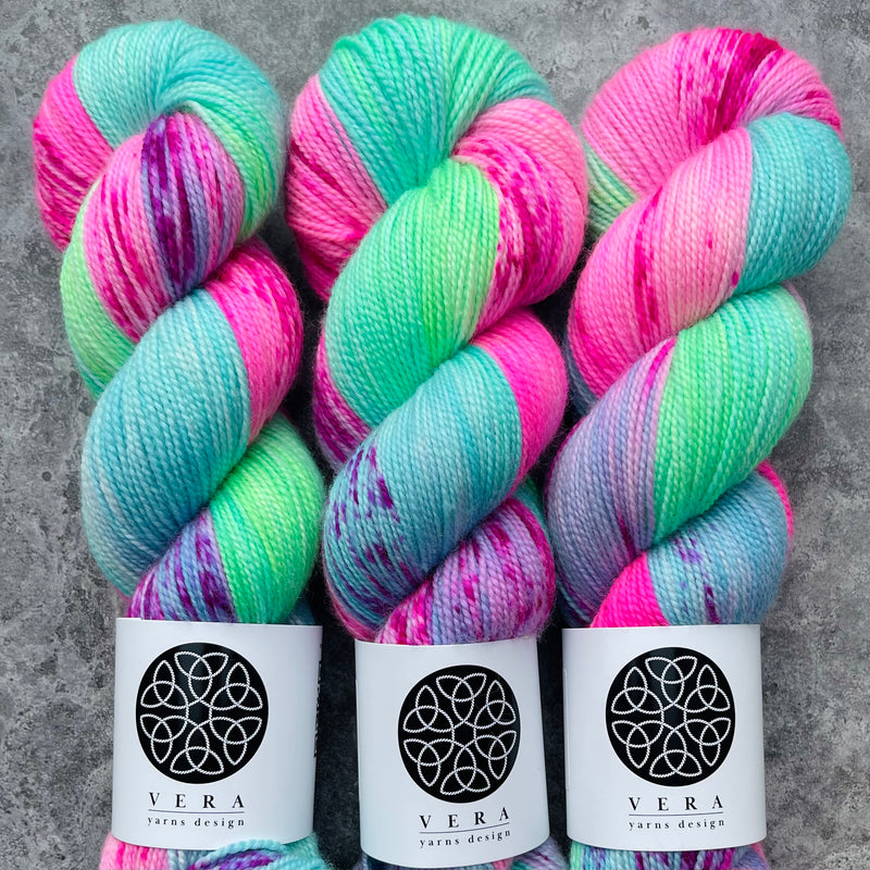 Alnilam | Dyed to order