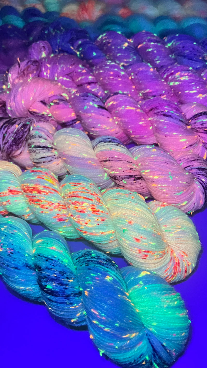 Summer Fade | 6×100 g Merino Sock Neon Sprinkles