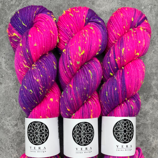 Caimito | Merino DK Neon Sprinkles